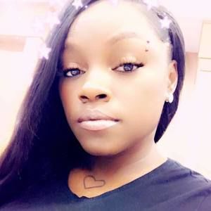 Meet your Posher, Natasha